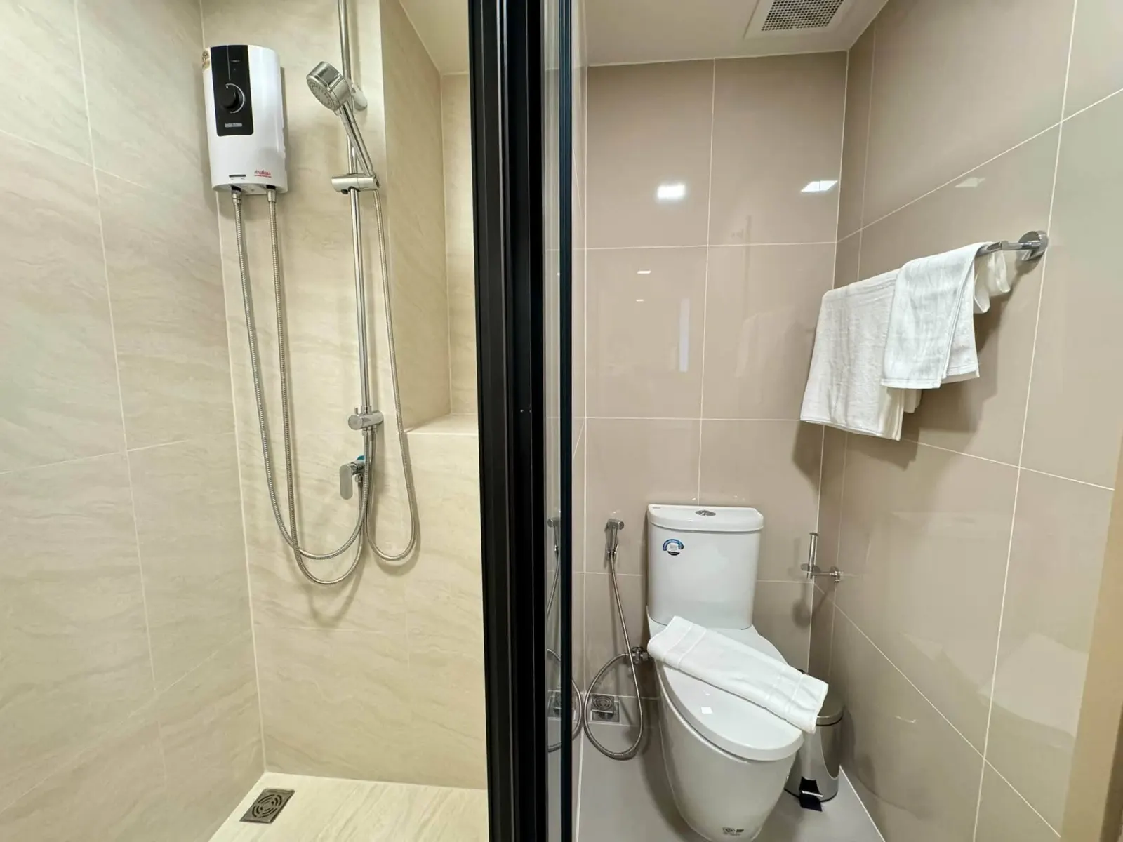 Fully furnished 1-bedroom condo for rent at The Base Rise Phuket – รูปที่ 5