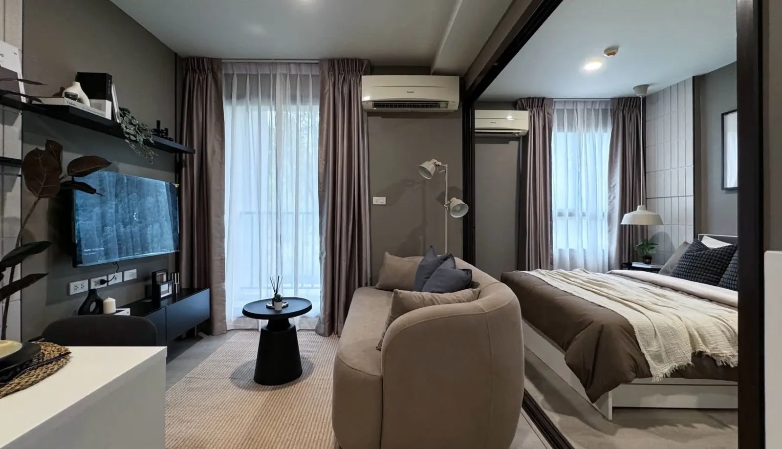 Renovated condo for sale at ZCAPE III, garden view – photo 4