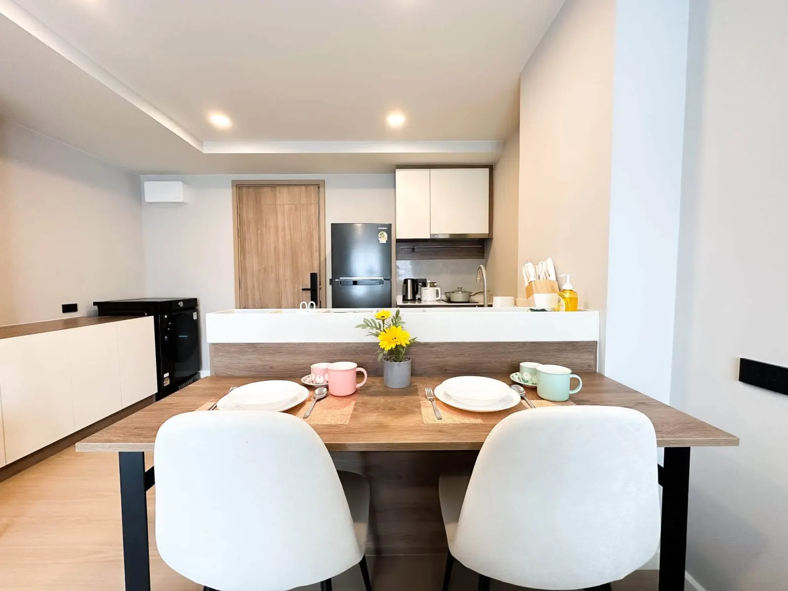 1-bedroom lake and mountain view condo for rent at Space Condo Cherngtalay – photo 6