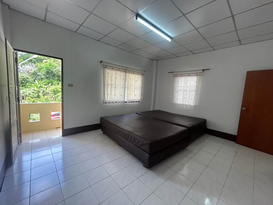 2-bed house for rent in Sam Kong behind Bangkok Hospital – photo 9