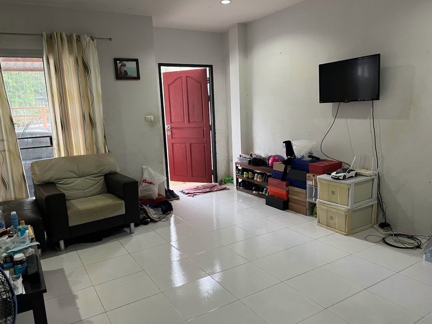 2-storey townhouse for sale near Super Cheap – photo 6