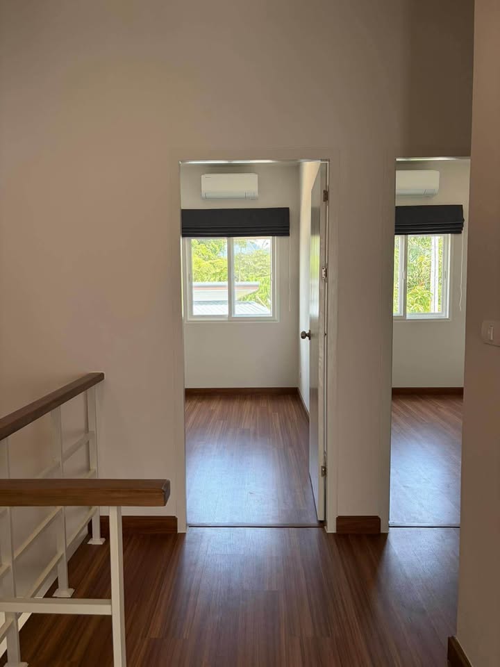 Brand-new 3-bed townhouse for rent opposite Robinson Thalang – photo 7