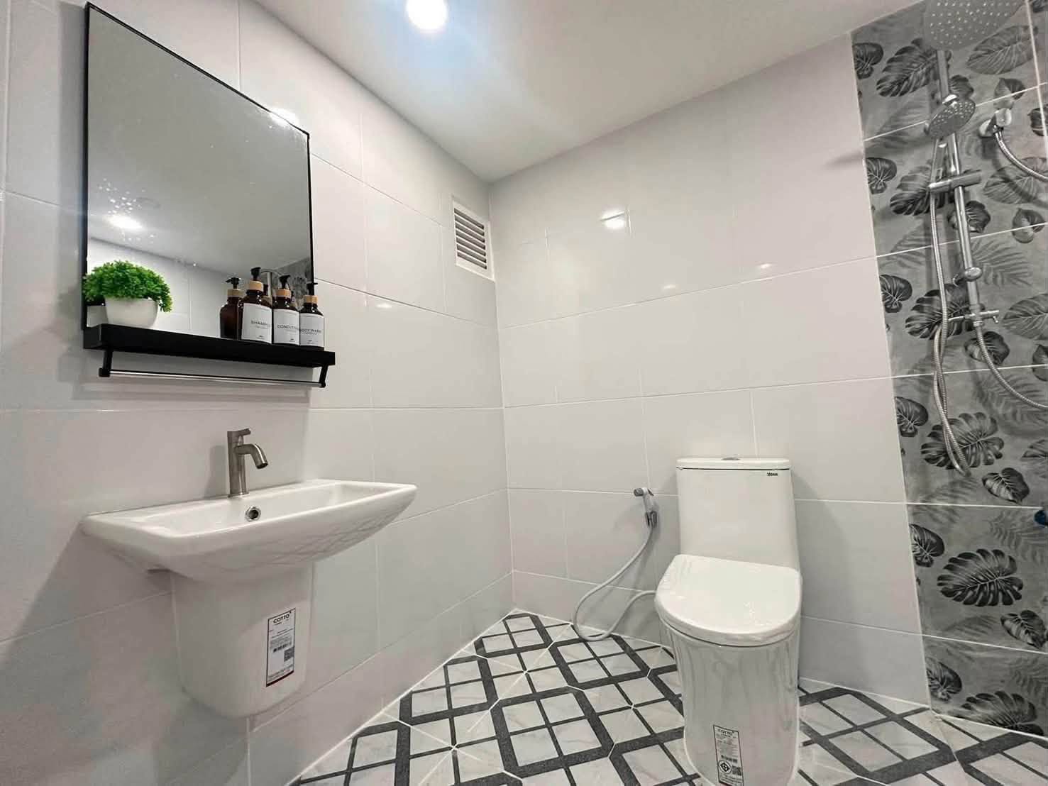 1-bed condo for rent at Phuket Palace, Patong – photo 3