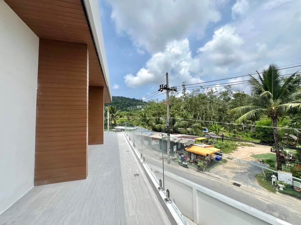 4-bedroom private pool villa in Chalong – photo 6