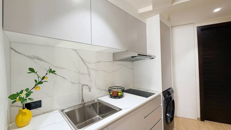 Renovated 2-bedroom golf-view condo for sale at The Green Golf Residence, Kathu – photo 7