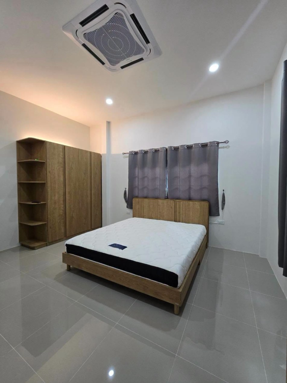 Renovated 2-bedroom house for rent at Chaofa Garden Home, Koh Kaew – photo 9