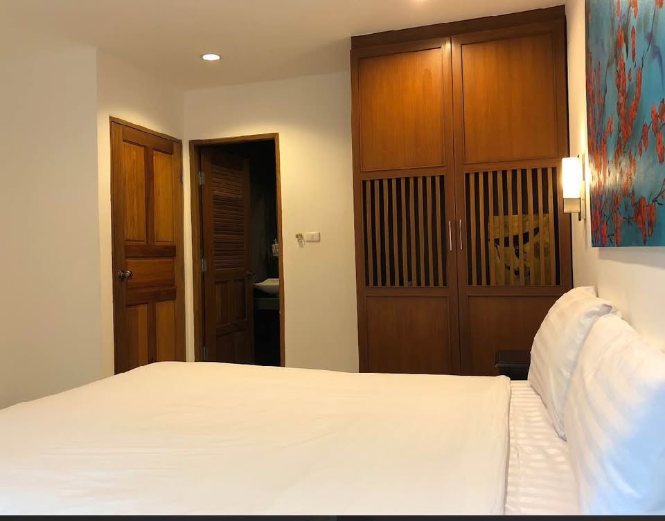 Furnished 3-bedroom duplex for rent in Nai Harn – photo 9