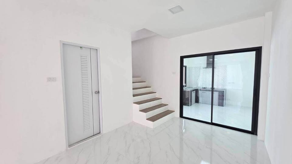 Ready-to-move 2-storey townhouse in Kathu – รูปที่ 10
