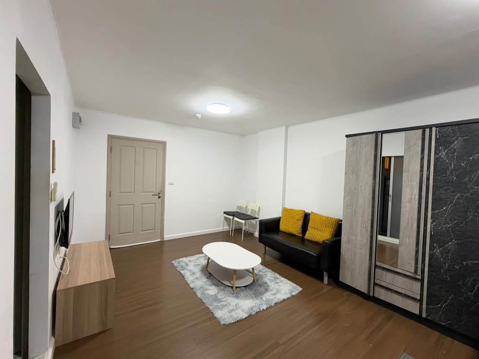 Top-floor furnished condo for rent at DCondo Creek Kathu, Building D – photo 2