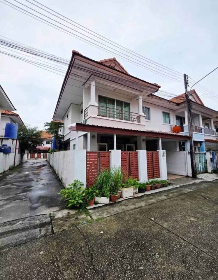 2-storey 3-bed corner house in Panason Bo Rae village – photo 2