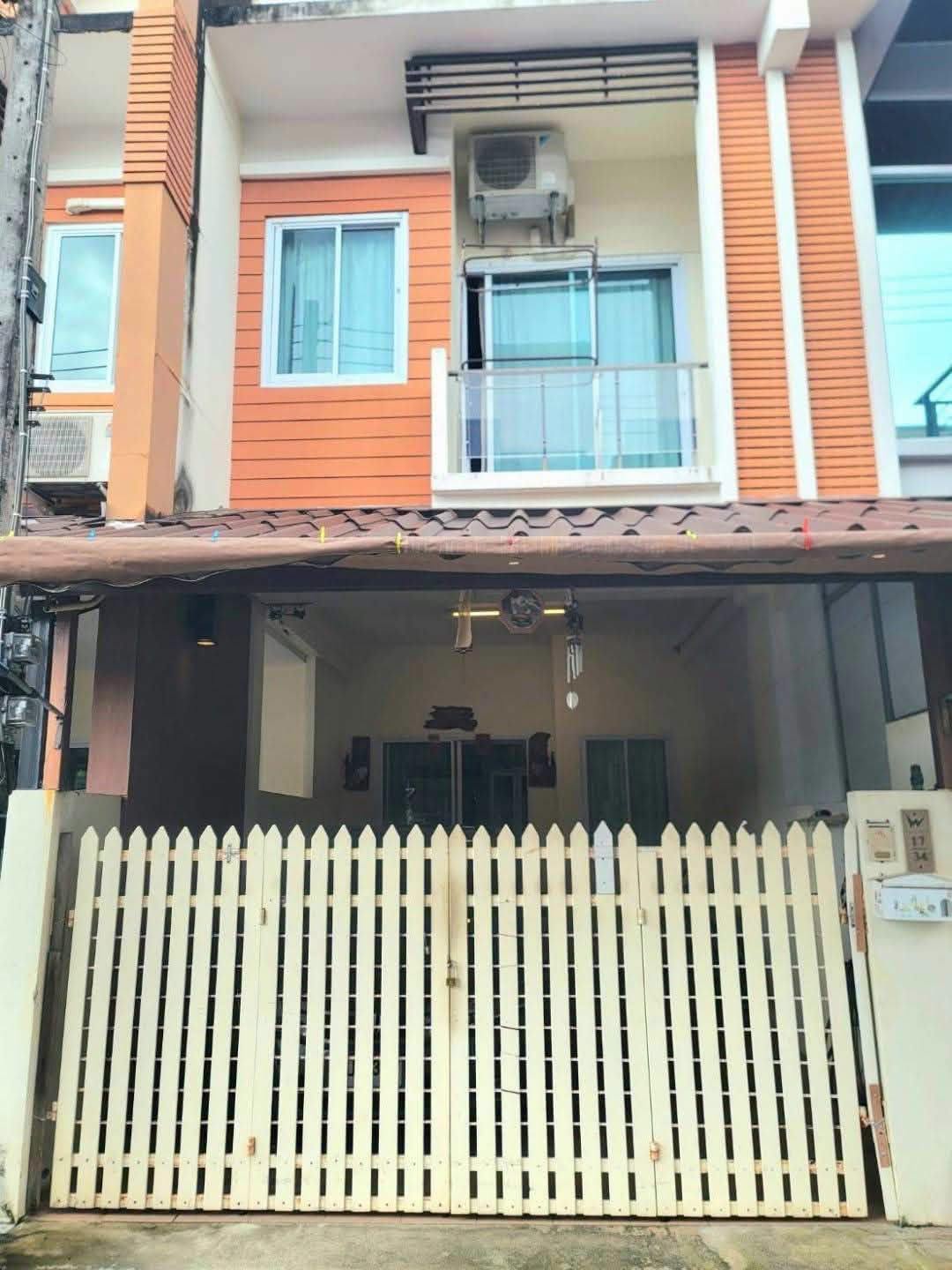 2-storey 2-bedroom townhouse for rent in Double Kathu village – photo 1