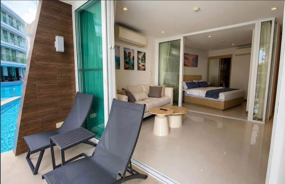 Pool access condo for rent, The Beachfront Rawai – photo 5