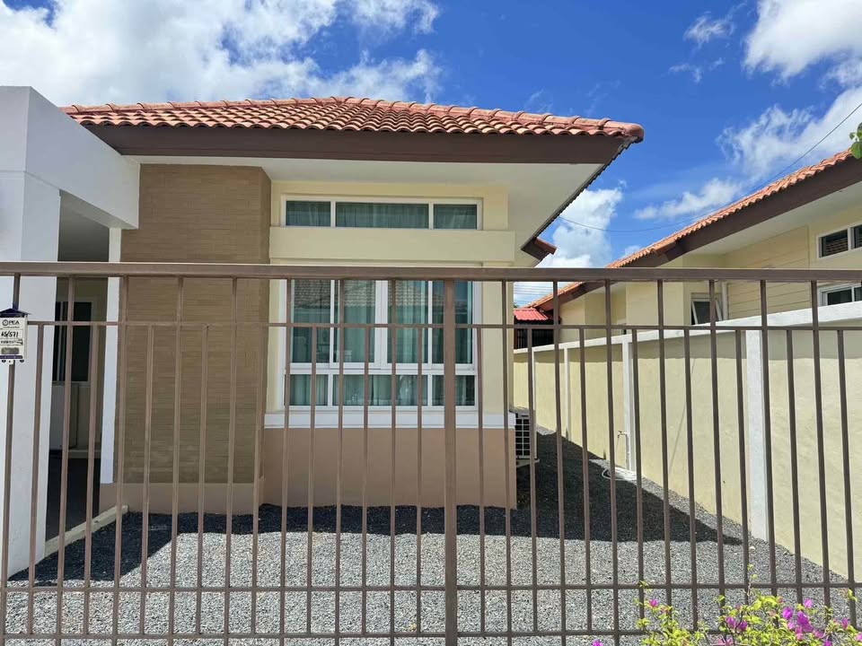 2-bedroom house for rent in Phuket Villa Chaofah 2